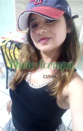 larissa-sou-uma-gatinha-muito-carinhosa-e-extremamente-safadinha-big-0