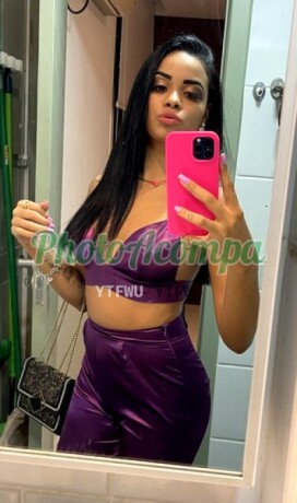 isabela-santos-amo-leite-na-boca-e-faco-um-oral-delicioso-big-0