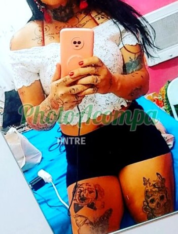 pamela-santos-branquinha-tatuada-com-lindos-olhos-verdes-voc-vai-amar-big-0