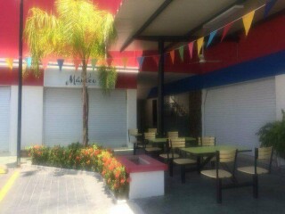 Se vende local 8 en plaza nájera - mazatlan en Mazatlán | Clasf deportes-y-nautica