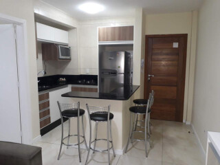 Apartamento de temporada em Centro, Balneário Camboriú Santa Catarina. BALNEÁRIO CAMBORIÚ ÓTIMO APTO a 180 m PRAIA CGARAGEM PROMOÇÃO 2910 a 611 R$ 125,00