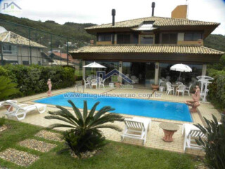 Casa de temporada em Praia Brava, Florianópolis Santa Catarina. Casas Praia Brava Florianópolis, Aluguel no Verão.