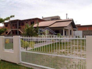 Casa de temporada em Praia de Ponta das Canas, Florianópolis Santa Catarina. Casas Praia de Ponta das Canas, Aluguel no Verão