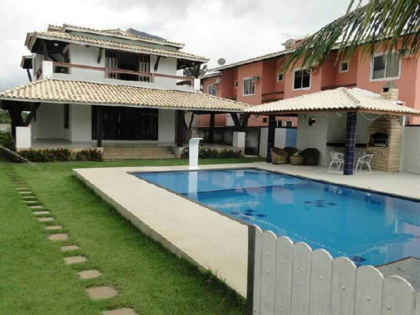 casa-de-temporada-em-guarajuba-camacari-bahia-guarajuba-casa-44-com-piscina-e-churrasqueira-beira-lago-condominio-fechado-big-0