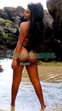 lais-uma-morena-jambo-dotada-adoro-me-exibir-gostoso-na-chamada-big-0