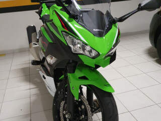 Moto Kawasaki Ninja 400 Ninja 400 por R3090000 em CURITIBA PR