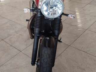 Moto Triumph Street Twin Street Twin por R3490000 em SO PAULO SP