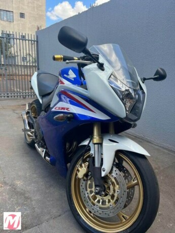 moto-honda-cbr-600-f-cbr-600-f-abs-por-r3800000-em-assa-pr-big-3