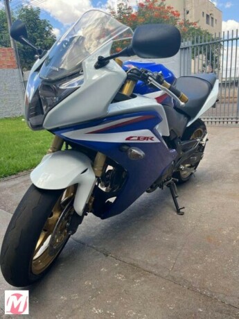 moto-honda-cbr-600-f-cbr-600-f-abs-por-r3800000-em-assa-pr-big-2