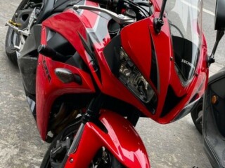 Moto Honda CBR 600 RR CBR 600 RR por R4200000 em SO PAULO SP