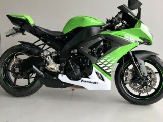 Moto Kawasaki Ninja ZX10R Ninja ZX10R por R3850000 em PILAR DO SUL SP