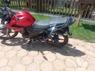 Moto Yamaha YS 150 Fazer YS 150 Fazer ED por R1060000 em LIMA DUARTE MG