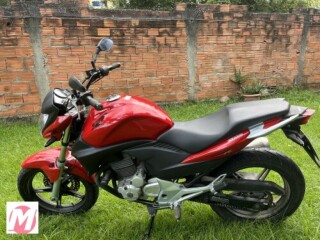 Moto Honda CB 300R CB 300R por R850000 em CARAGUATATUBA SP