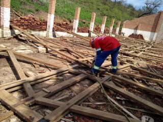 Servicos de Demolico em Geral Pompeia SP Pintor de parede e reformas no 321874889 