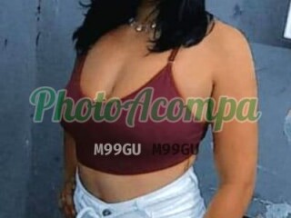 Jade Caroline gata com corpo e rosto desenhado a pincel 