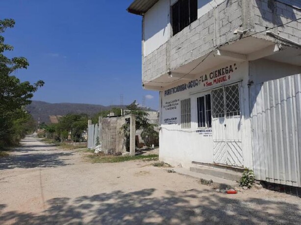 casa-en-venta-en-cuchilla-santa-rosa-en-tuxtla-gutierrez-clasf-animales-big-0