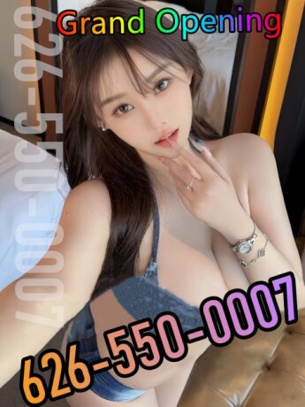 oung-sian-new-girl-big-0